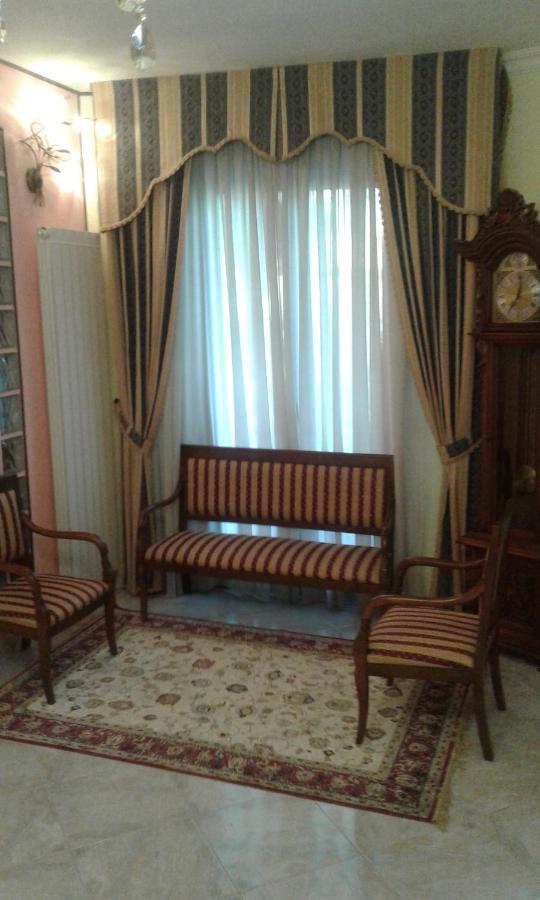 B&B Caravaggio San Donaci Bagian luar foto