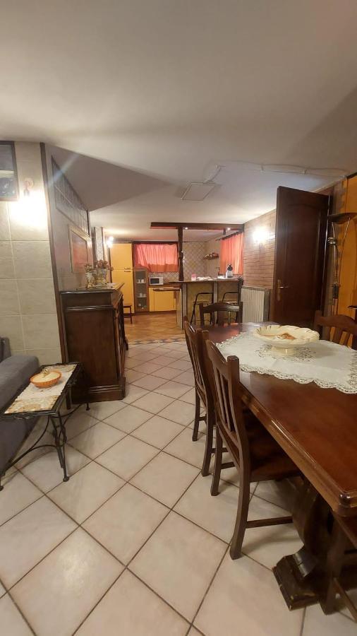 B&B Caravaggio San Donaci Bagian luar foto